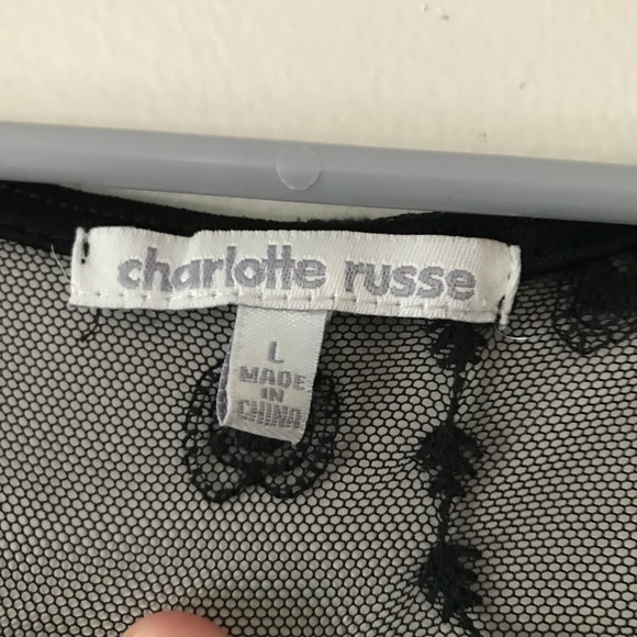 Lace mini dress - Picture 2 of 8